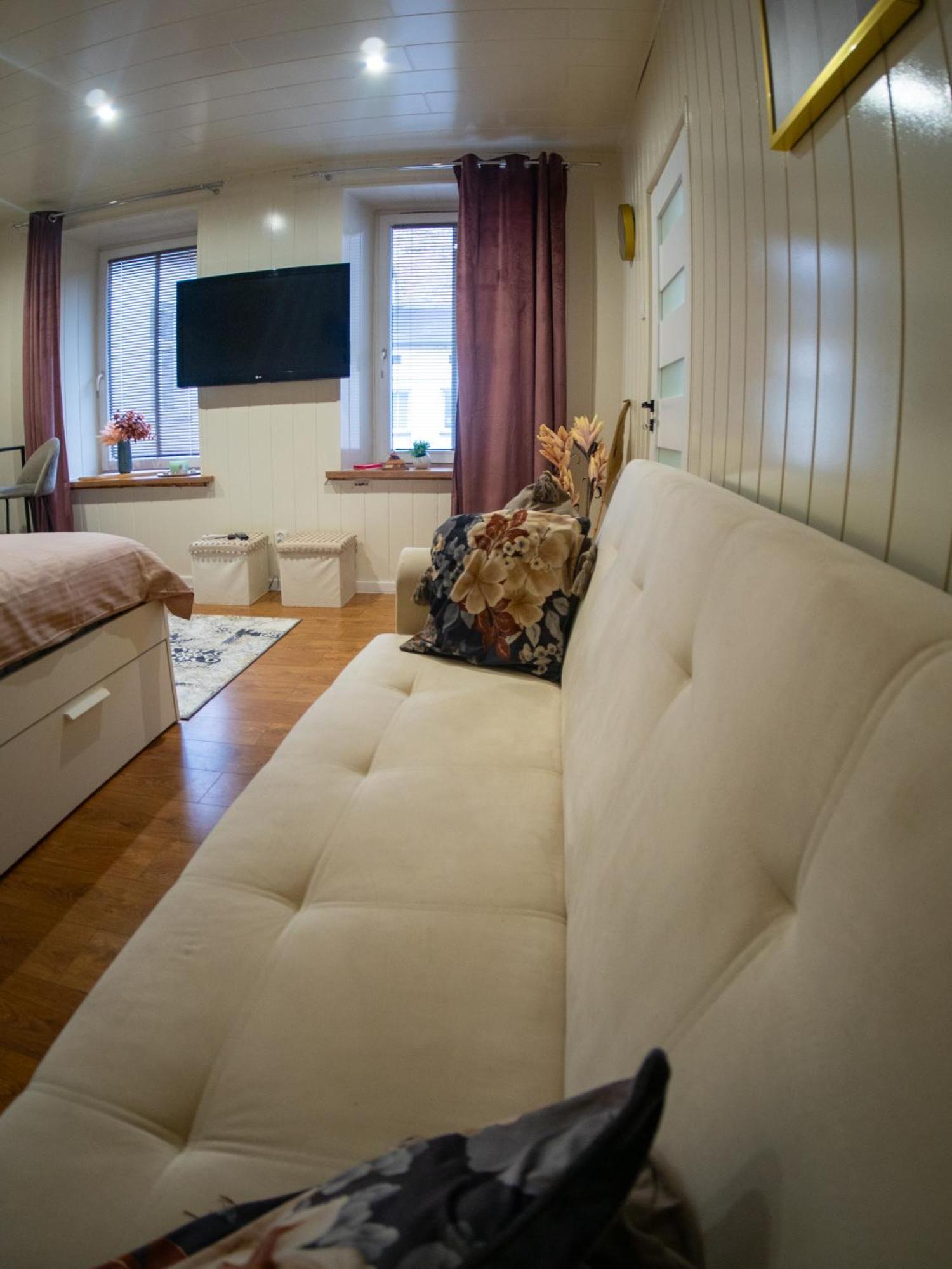 Apartament Classic Comfort Aleja Nmp 8 - Free Parking Apartment Częstochowa Екстериор снимка