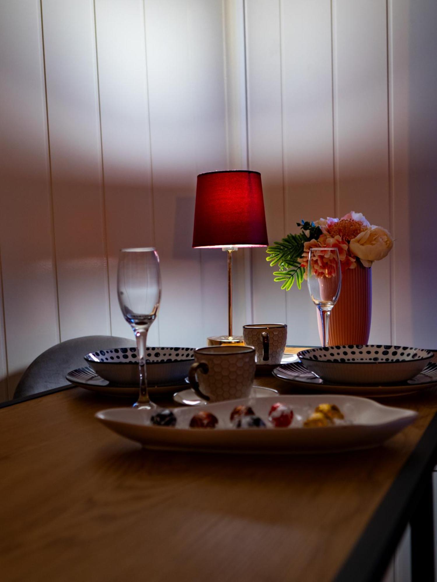 Apartament Classic Comfort Aleja Nmp 8 - Free Parking Częstochowa Екстериор снимка