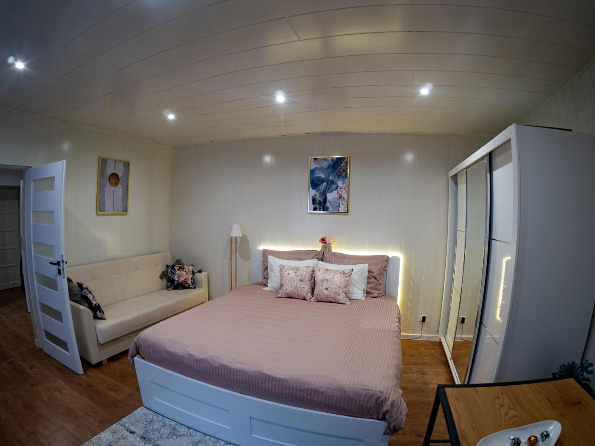 Apartament Classic Comfort Aleja Nmp 8 - Free Parking Częstochowa Екстериор снимка